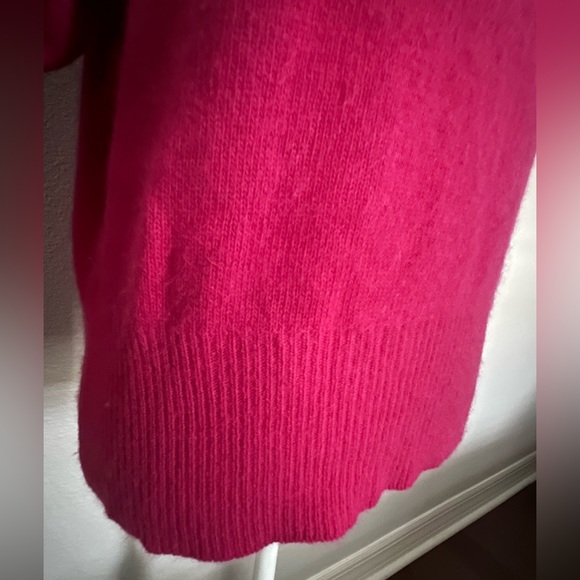 Beautiful fuchsia lambswool blend long sleeve mock turtleneck sweater Size L - Picture 6 of 12